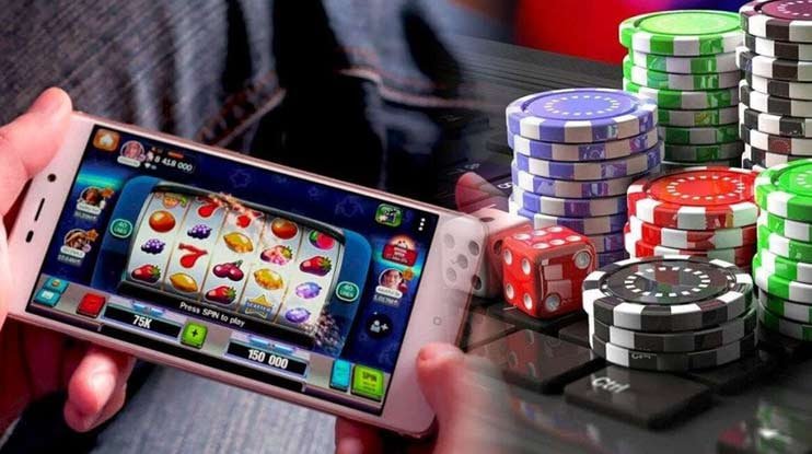 Dashboard utama halojp menampilkan kategori permainan dan info transaksi